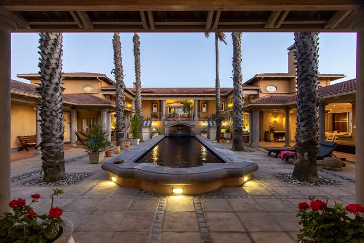 Main property image