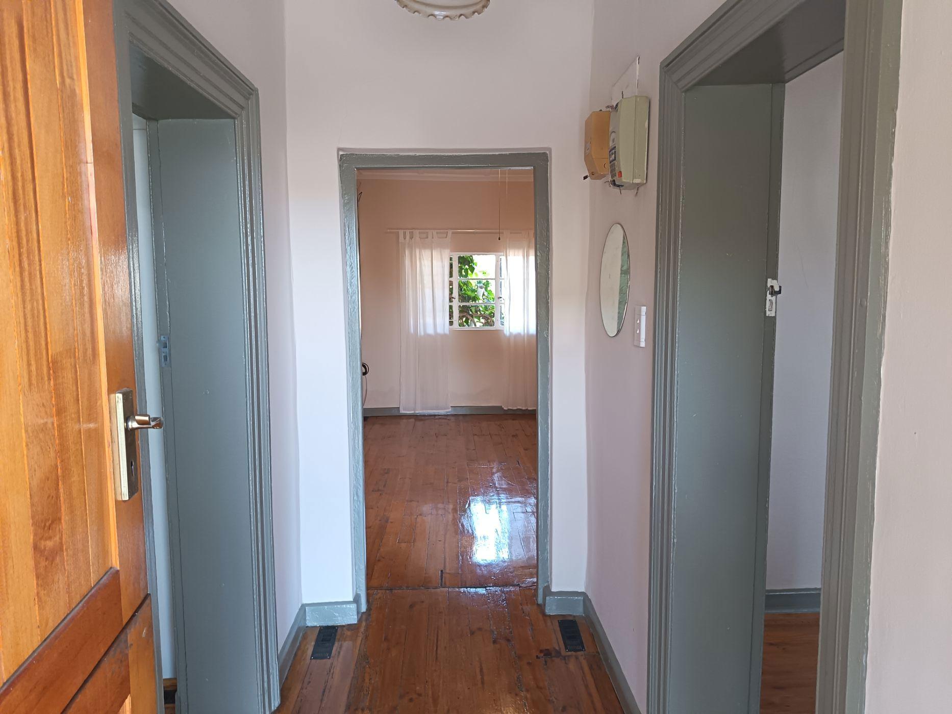 Image 3 of 6