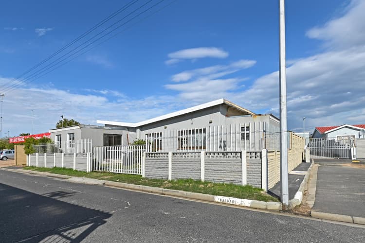 Main property image