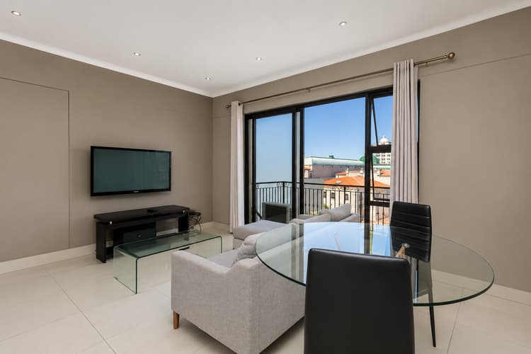 Main property image