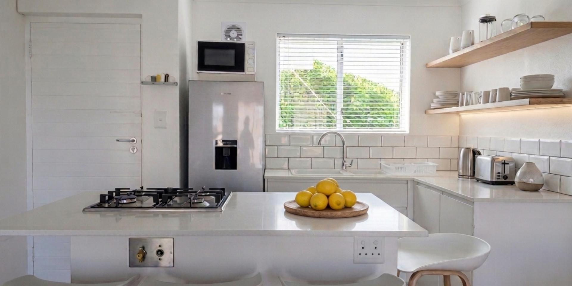 Image 2 of 6