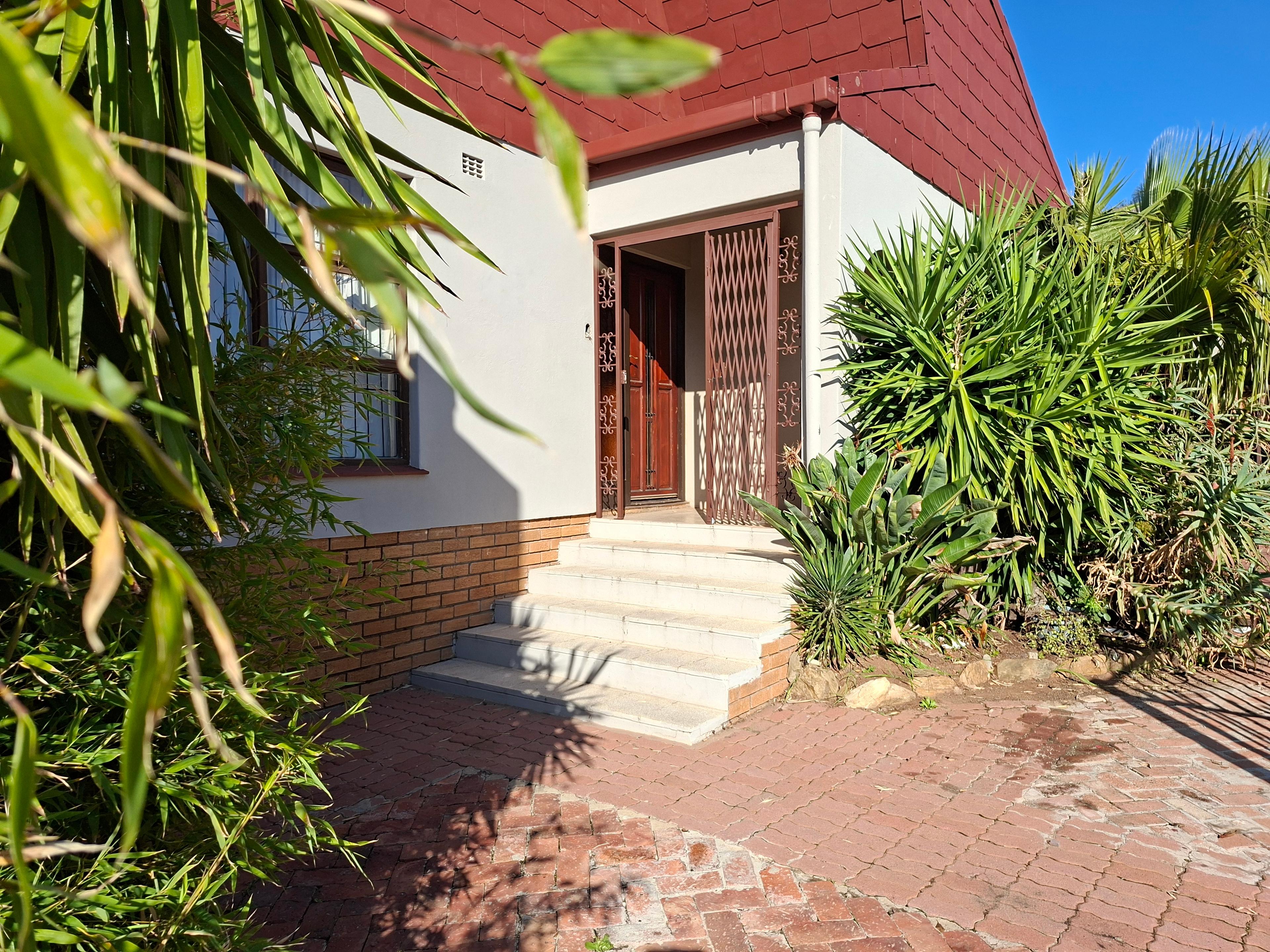 Image 1 of 6