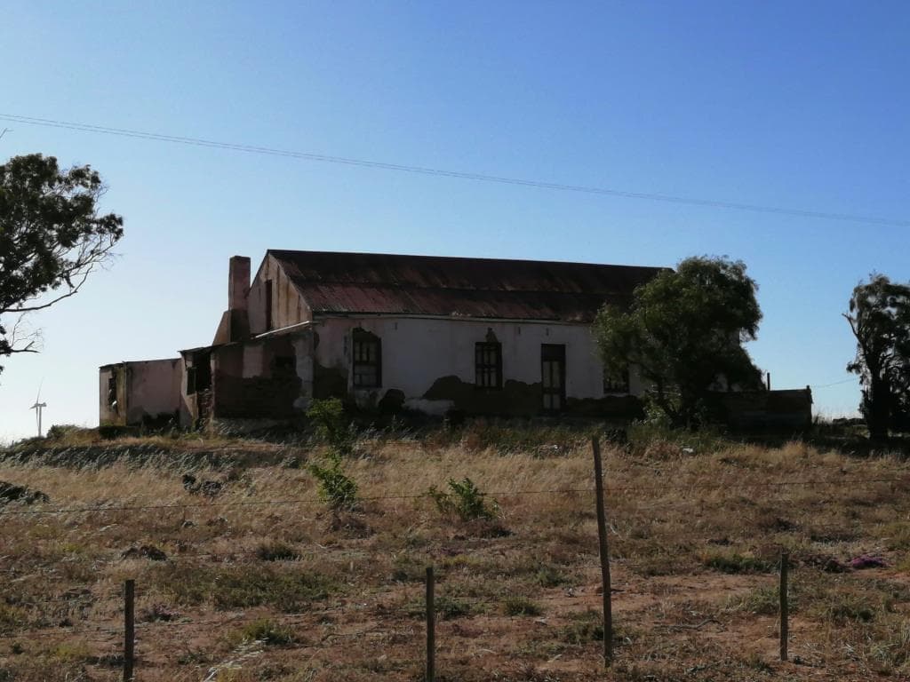 Image 1 of 6