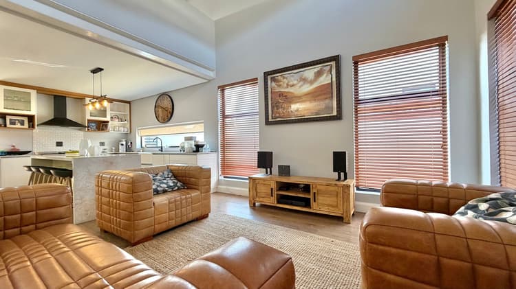Main property image