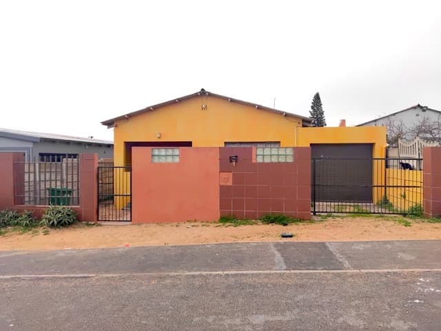 Image 1 of 6