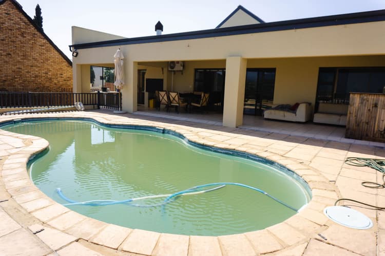 Main property image