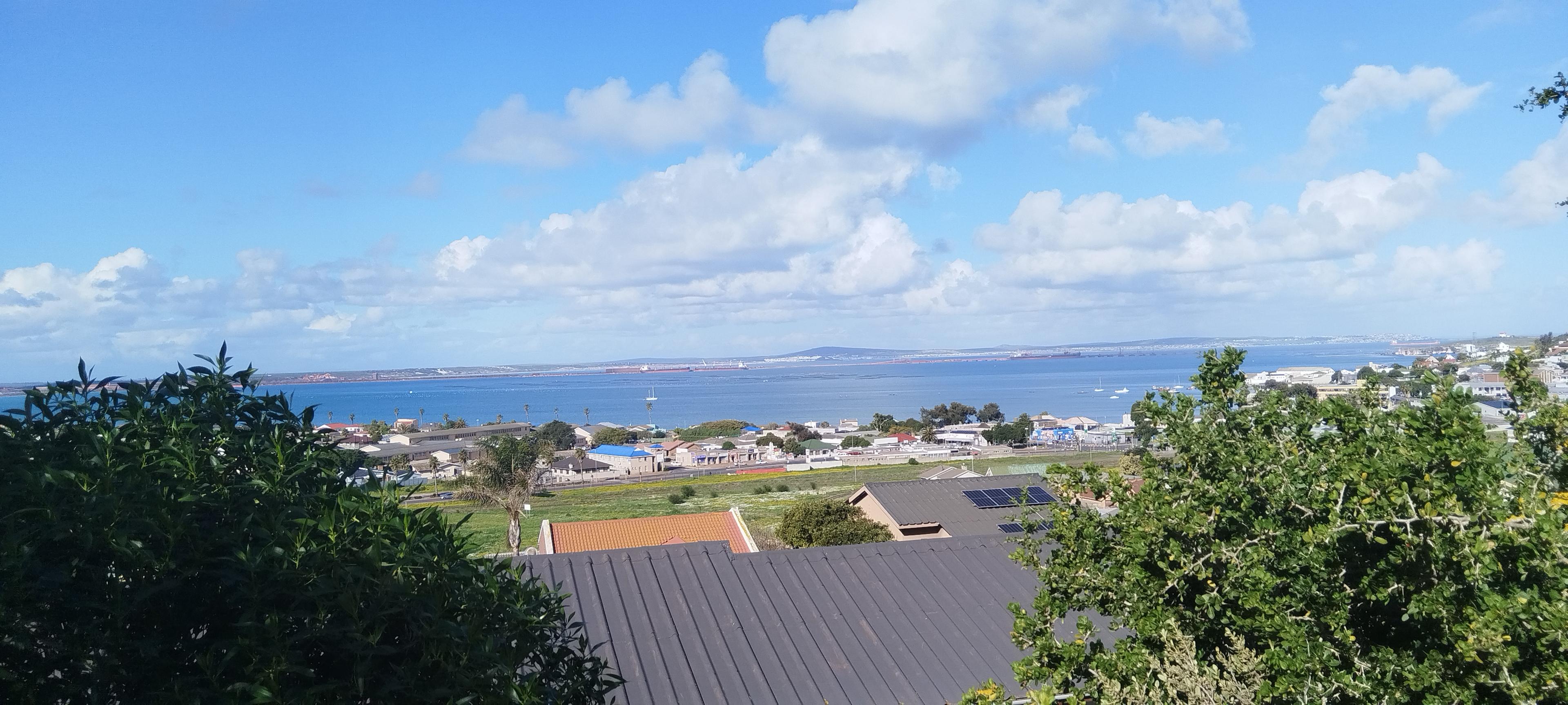 Image 2 of 6