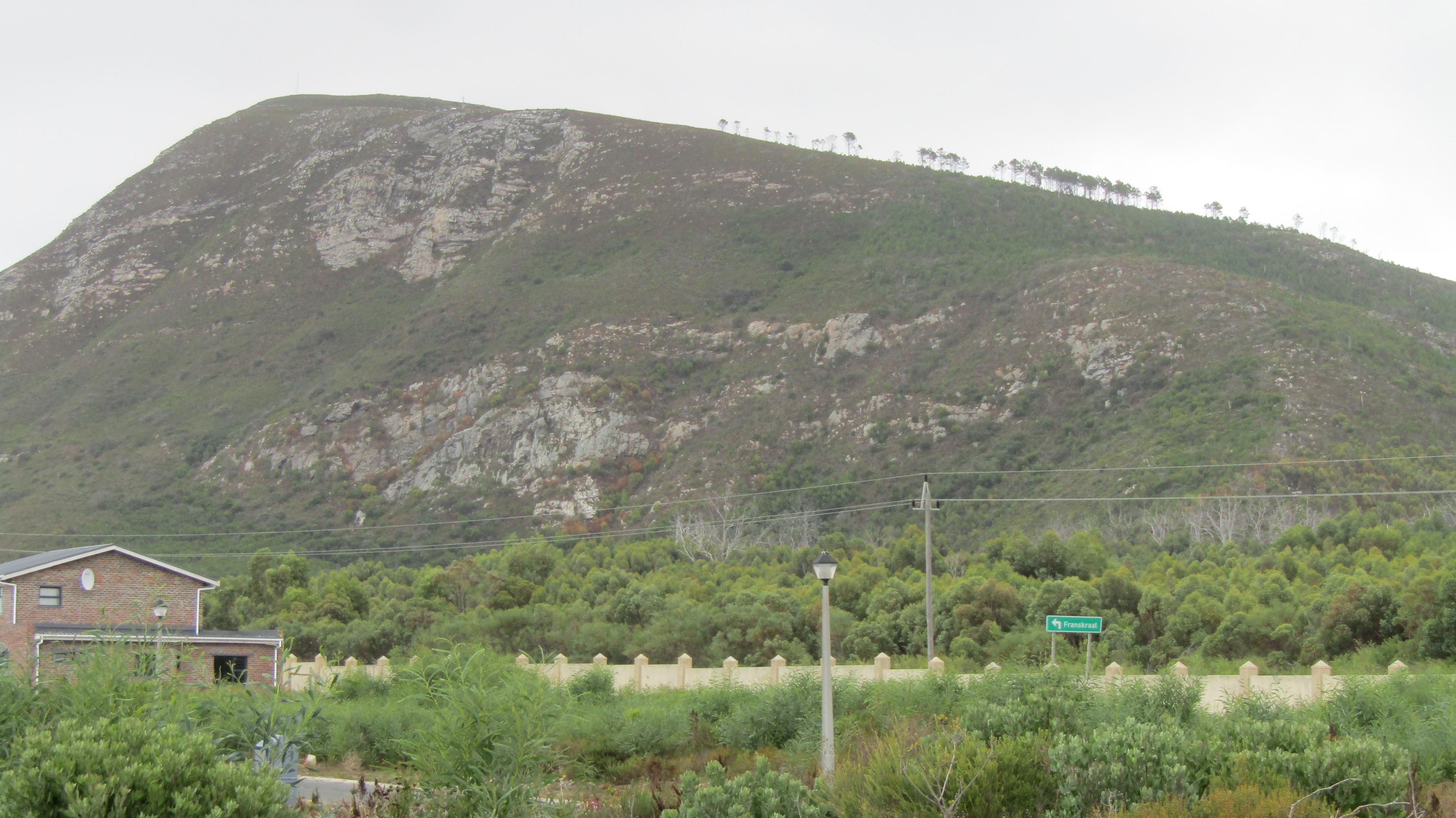 Image 5 of 6
