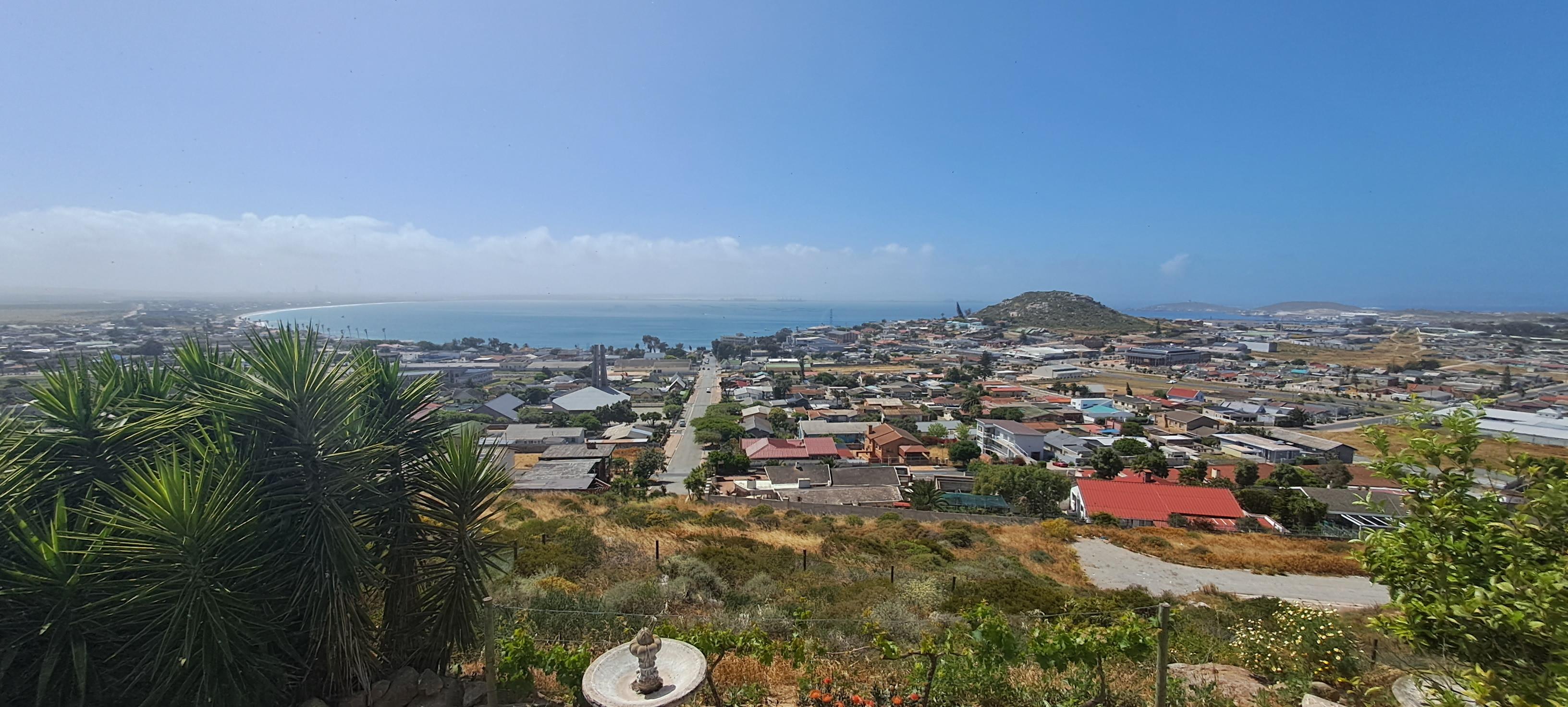 Image 4 of 6