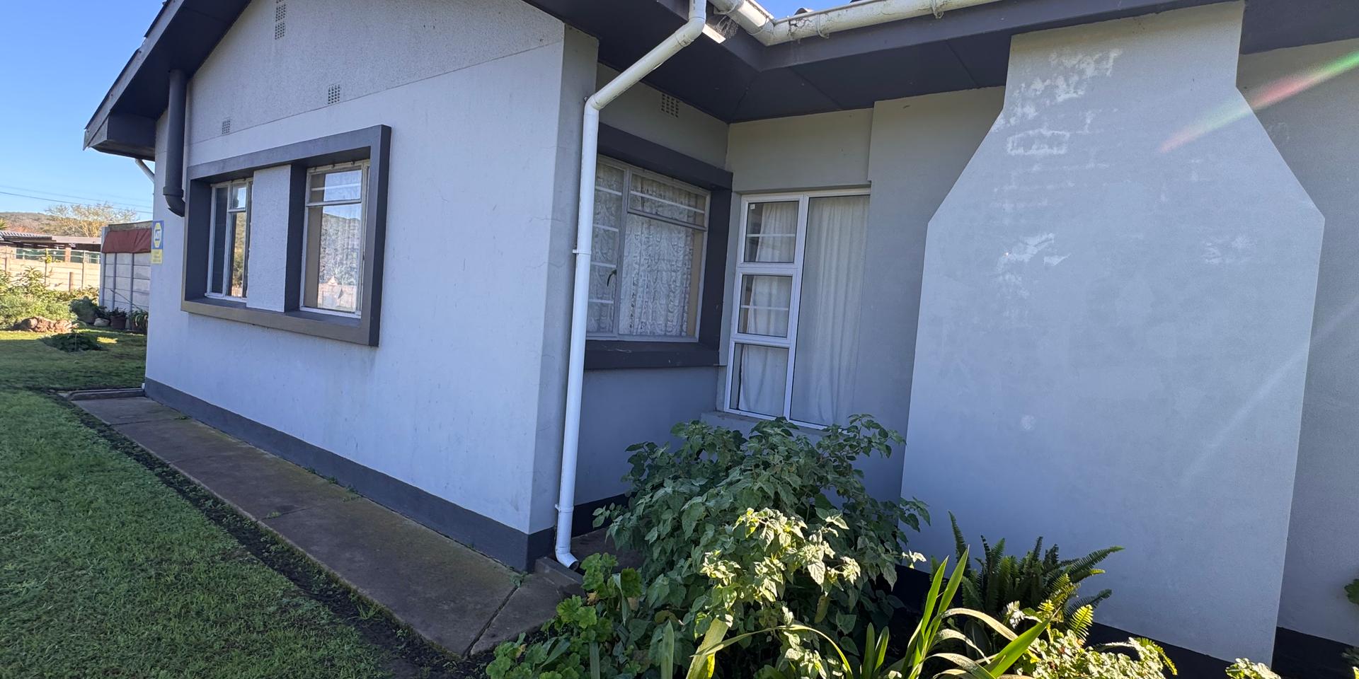 Image 4 of 6