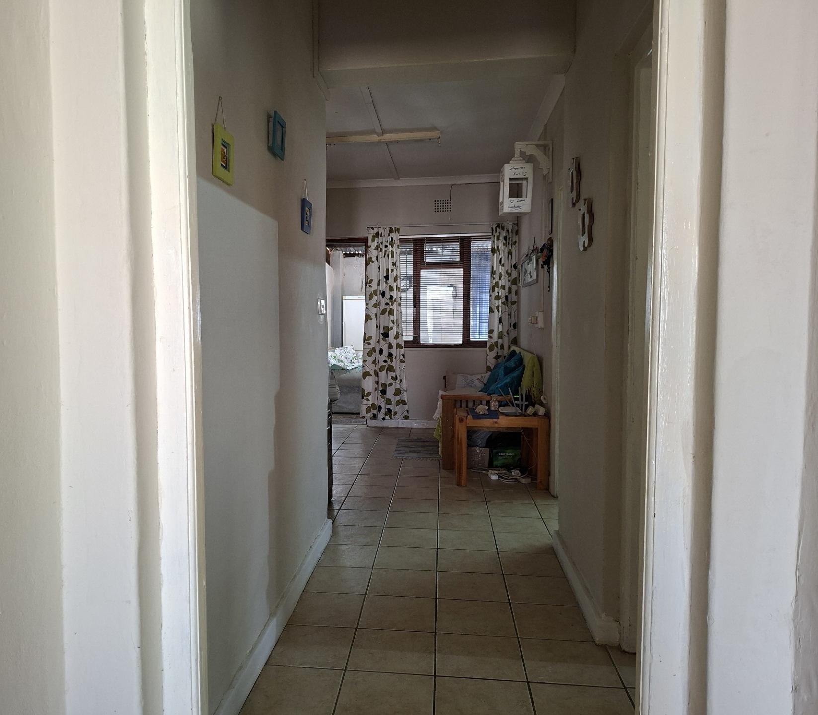 Image 5 of 6