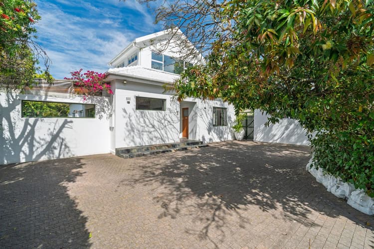 Main property image