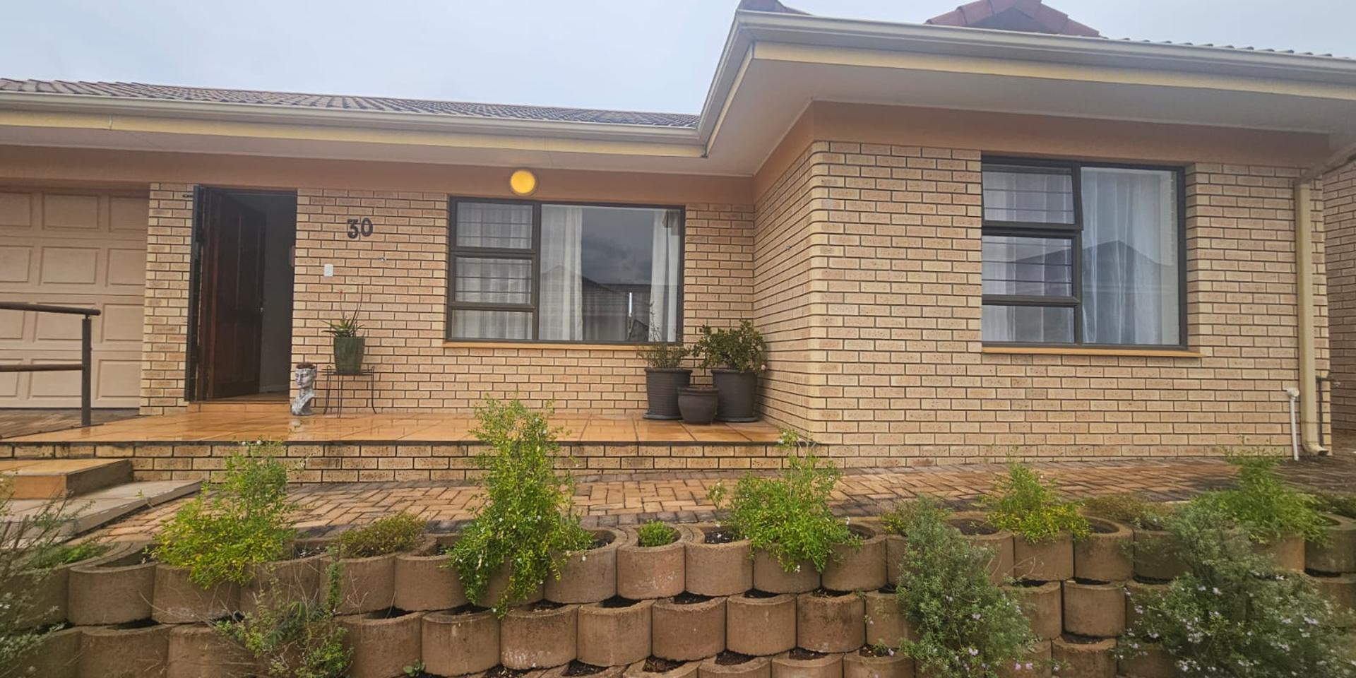 Image 2 of 6