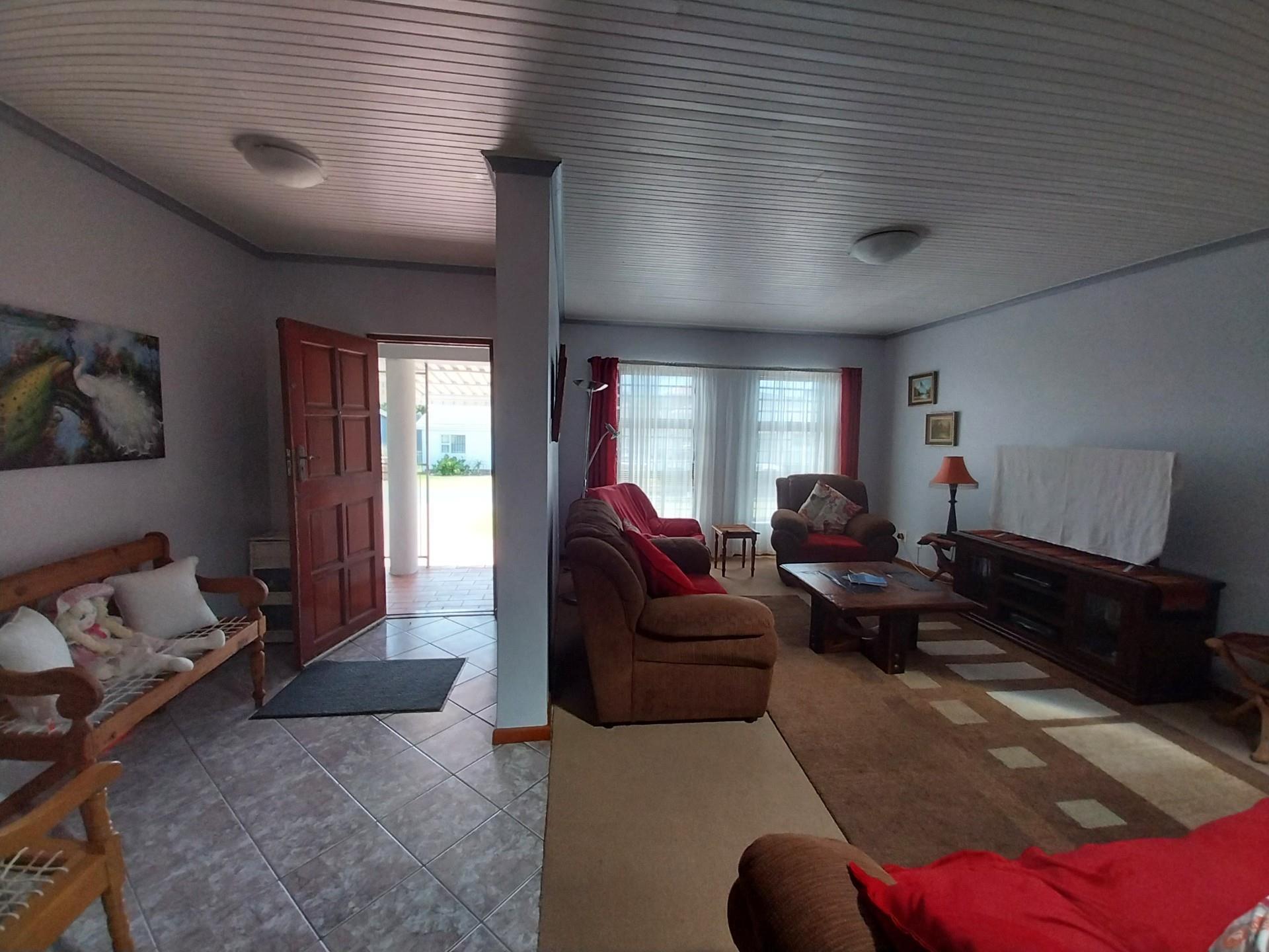 Image 5 of 6
