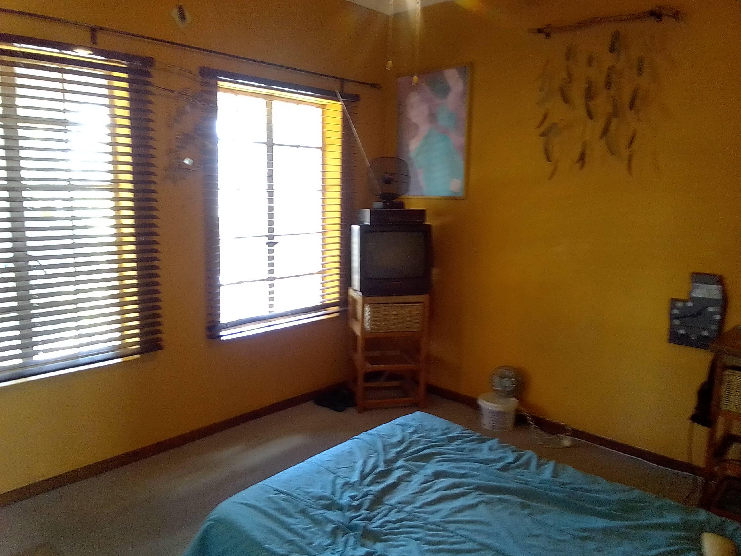 Image 5 of 6