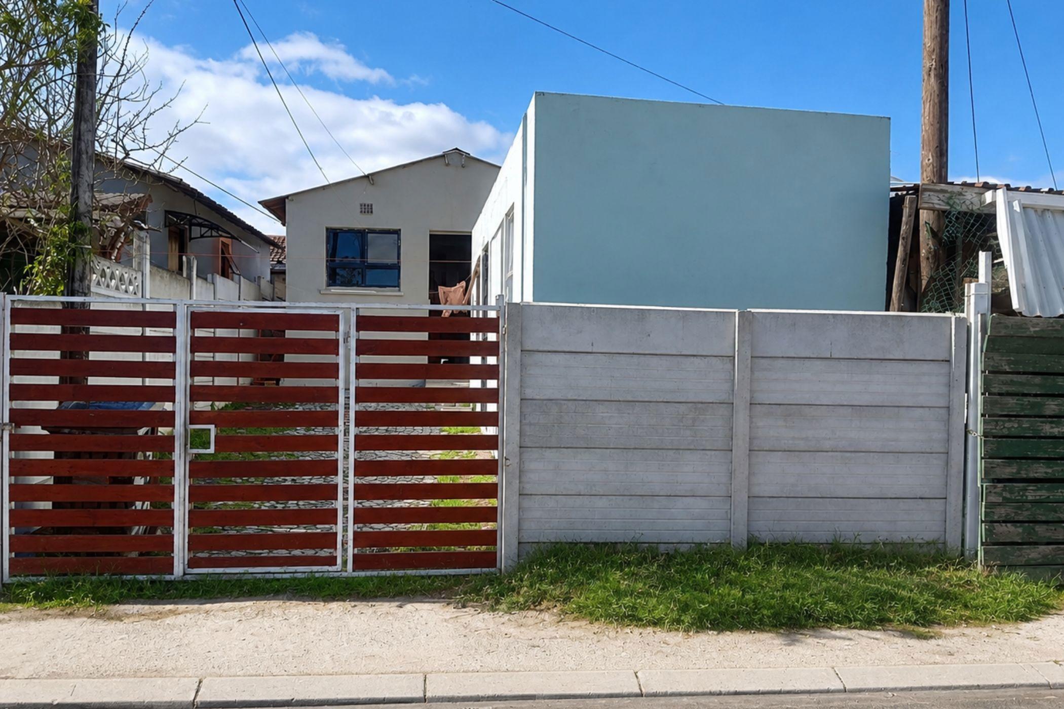 Image 1 of 6