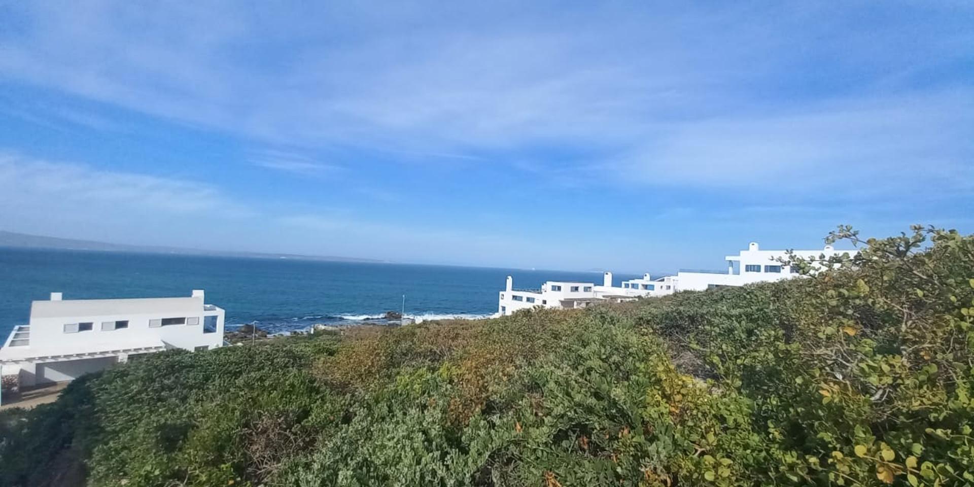 Image 2 of 6