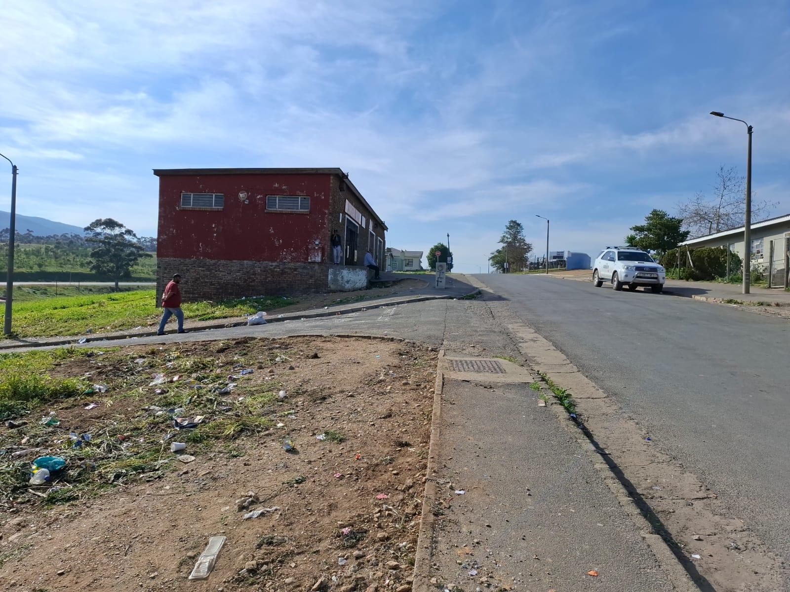 Image 4 of 6