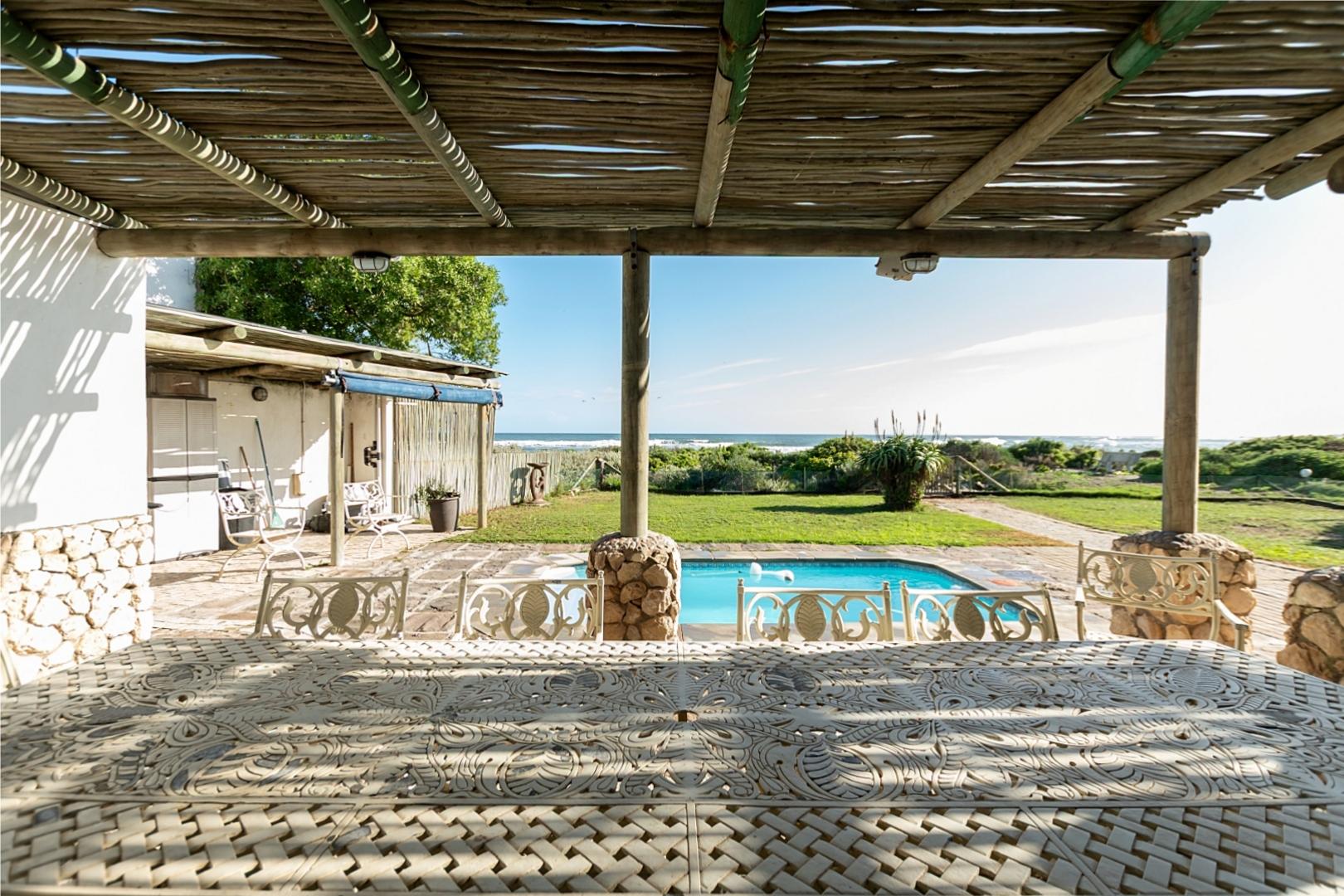Image 2 of 6