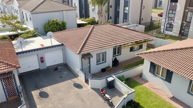 Main property image