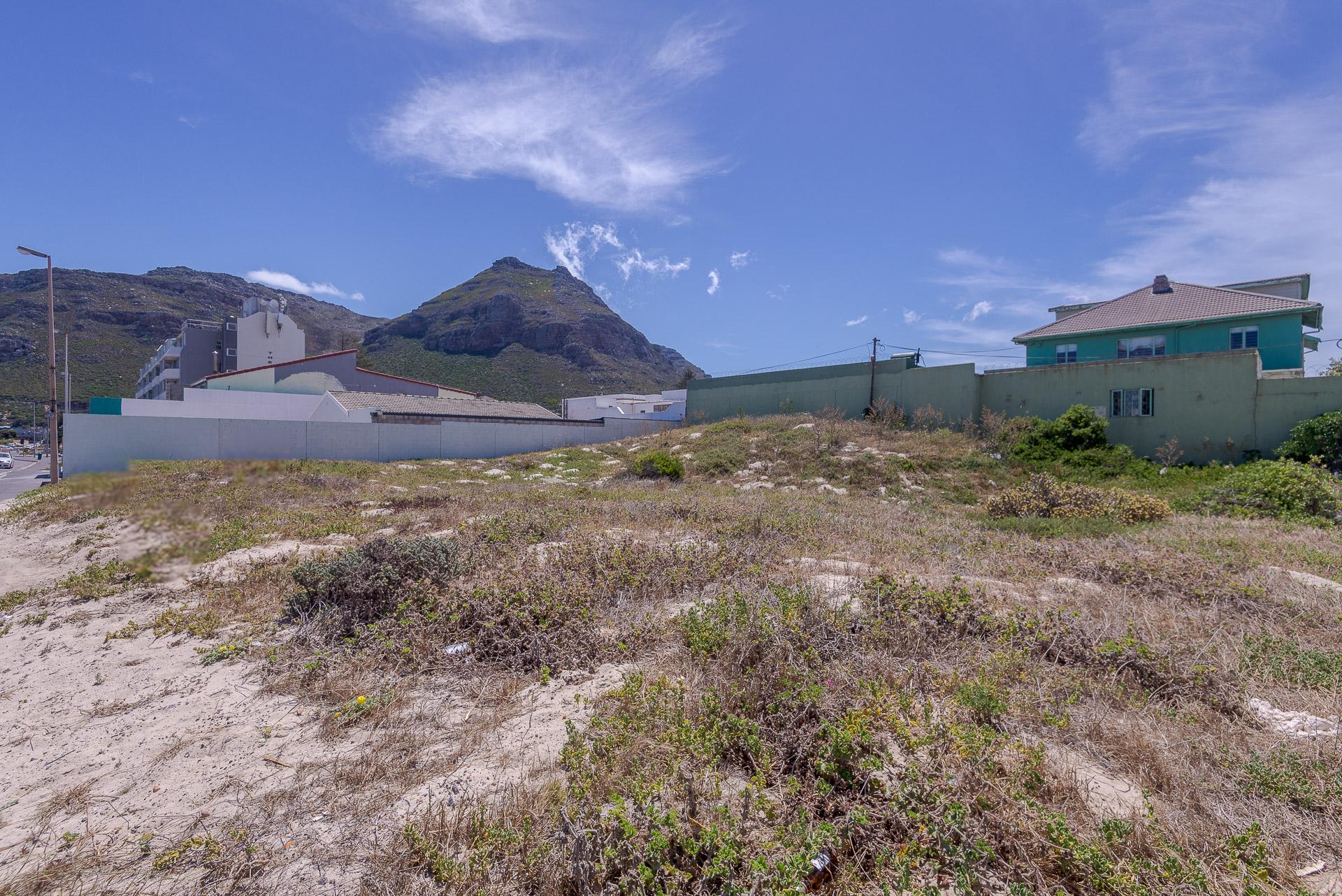 Image 4 of 6