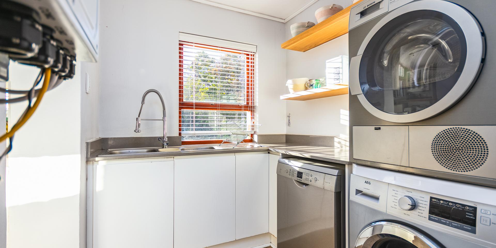 Image 5 of 6