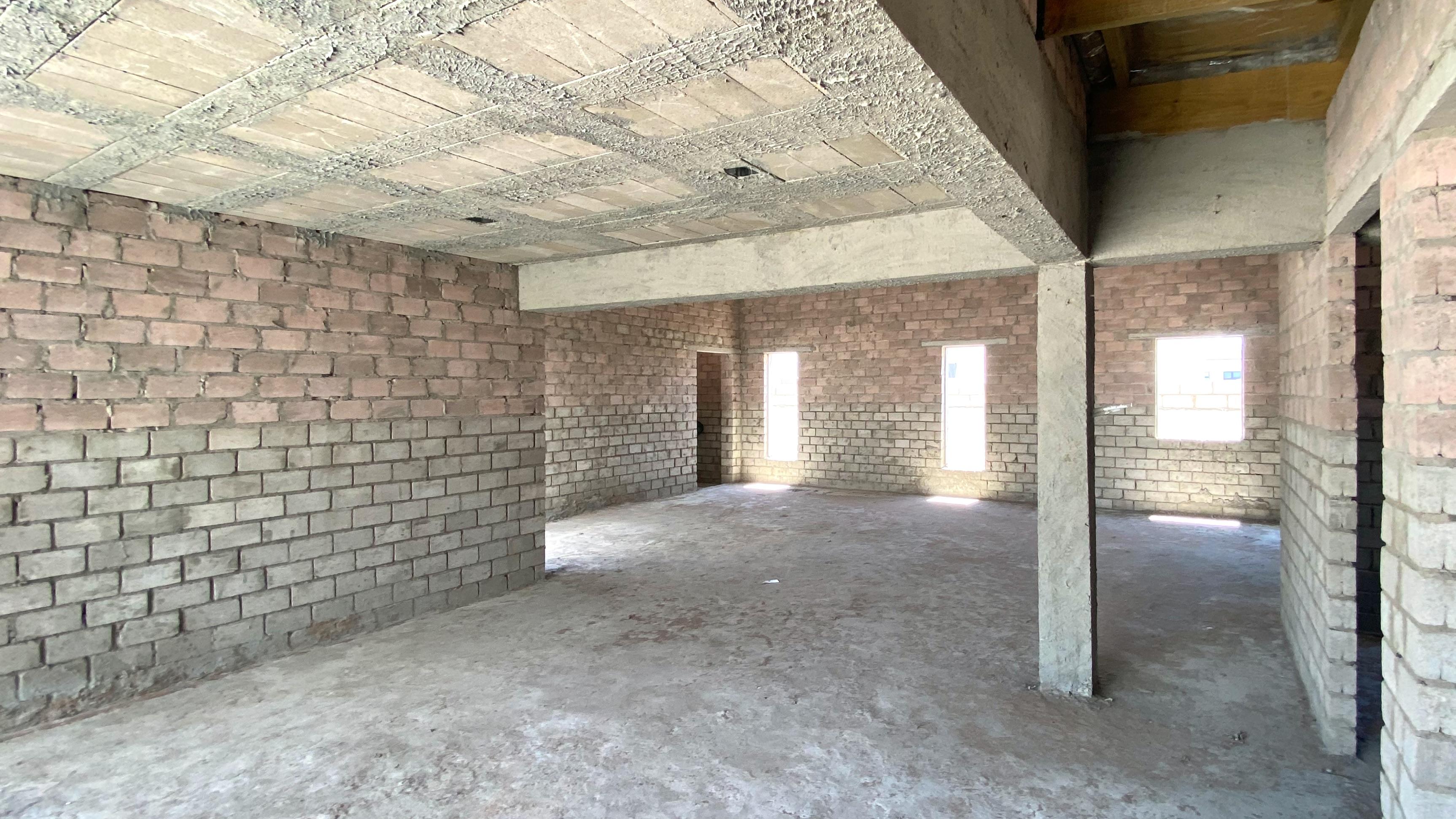 Image 4 of 6
