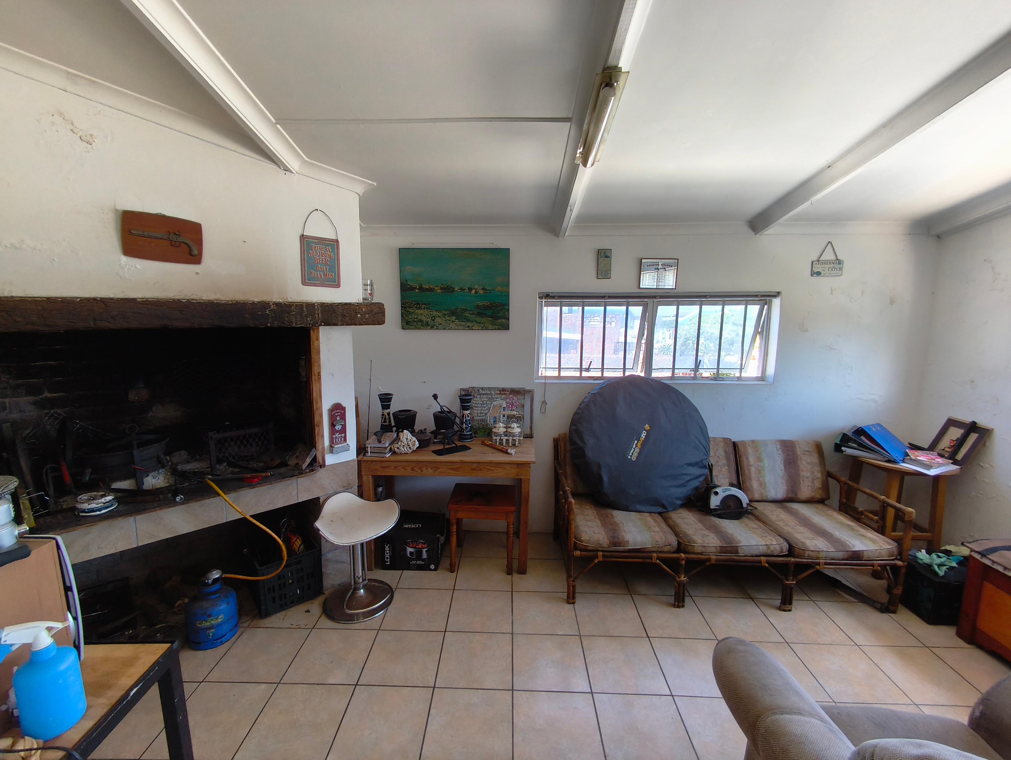 Image 12