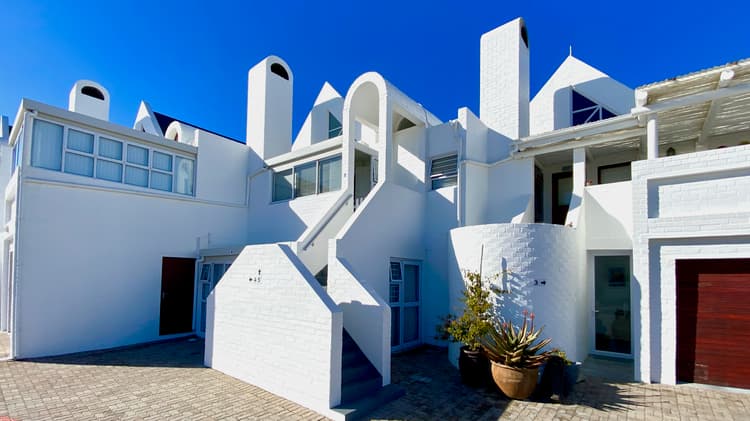 Main property image