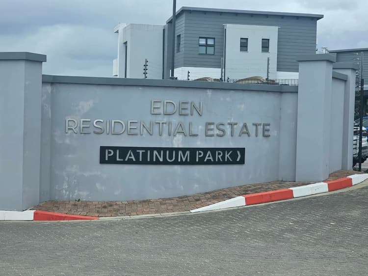 Main property image