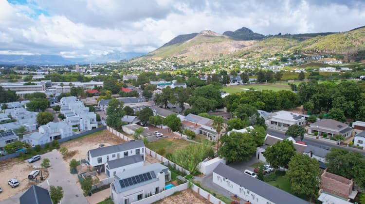 Main property image