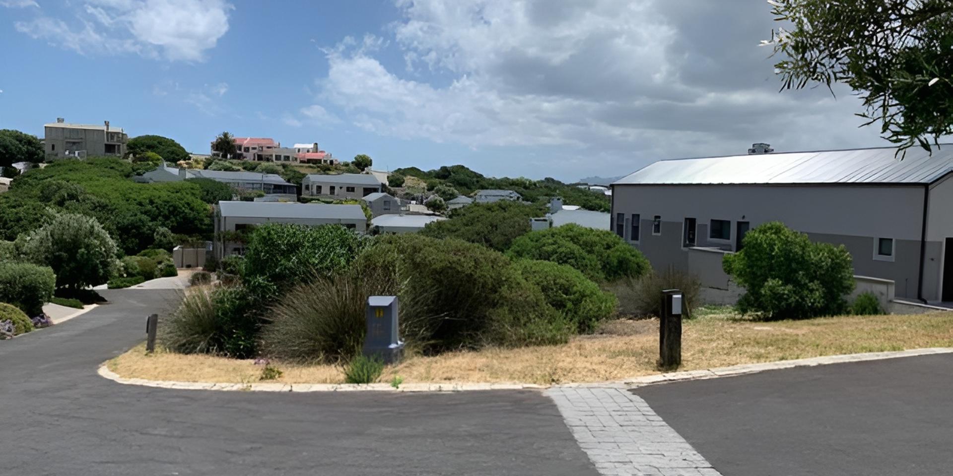 Image 4 of 6