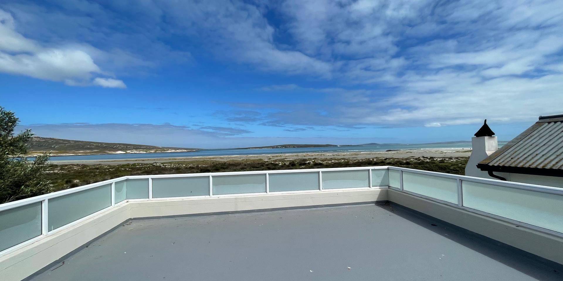Image 4 of 6