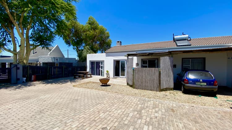 Main property image