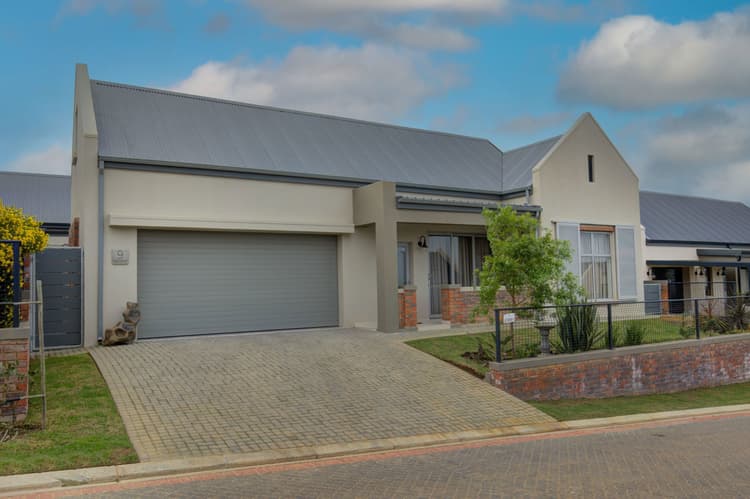 Main property image