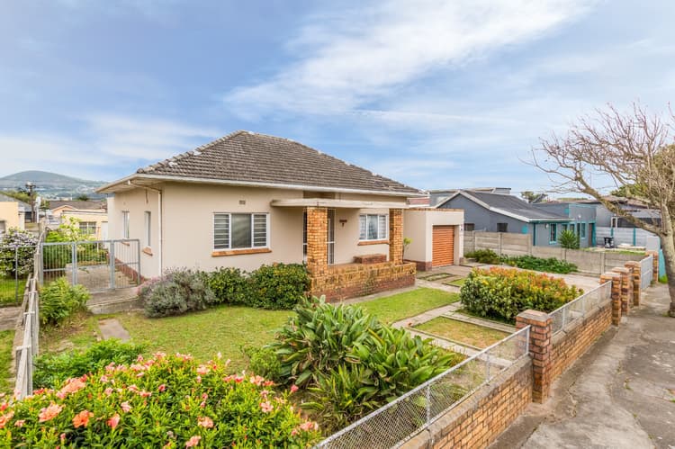 Main property image