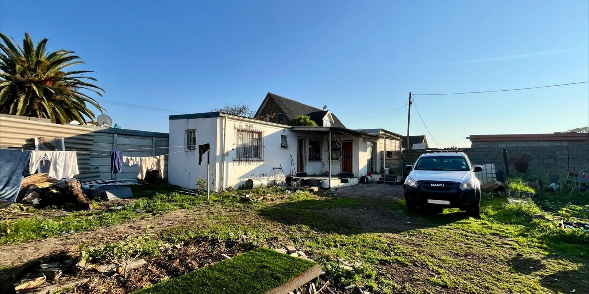 Image 1 of 6