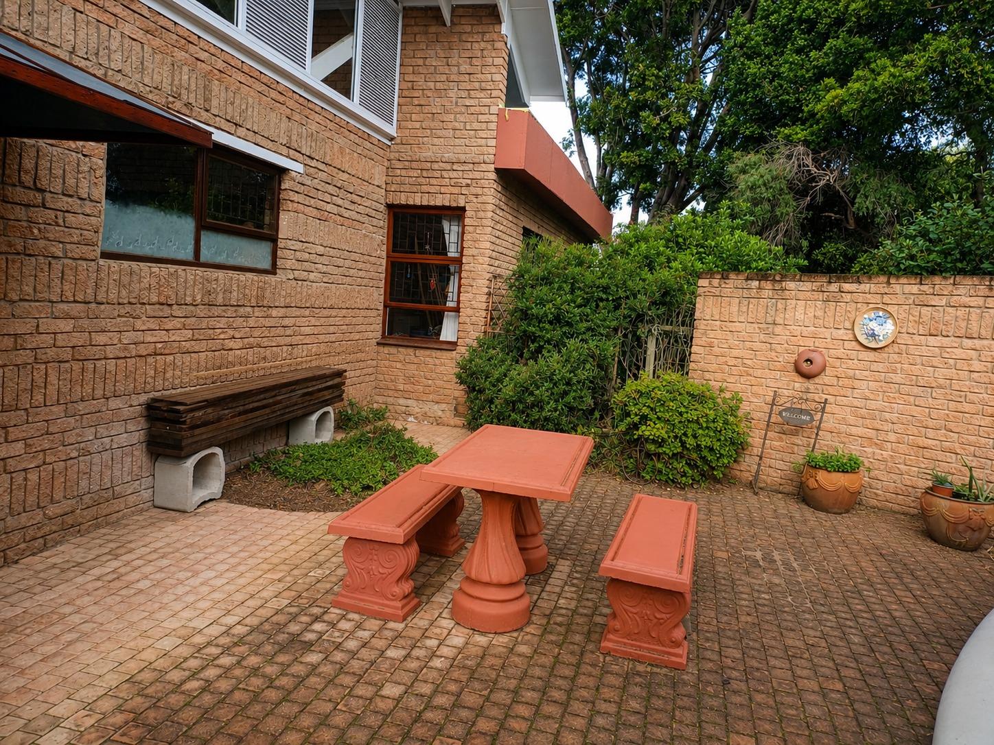 Image 2 of 6