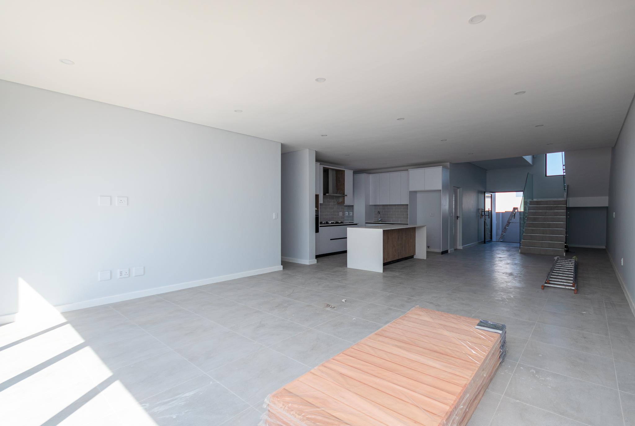 Image 5 of 6