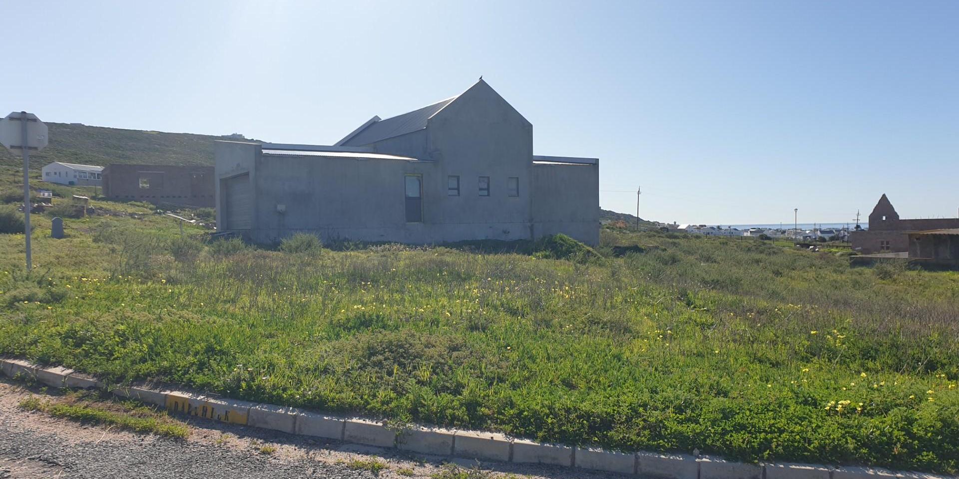 Image 4 of 6