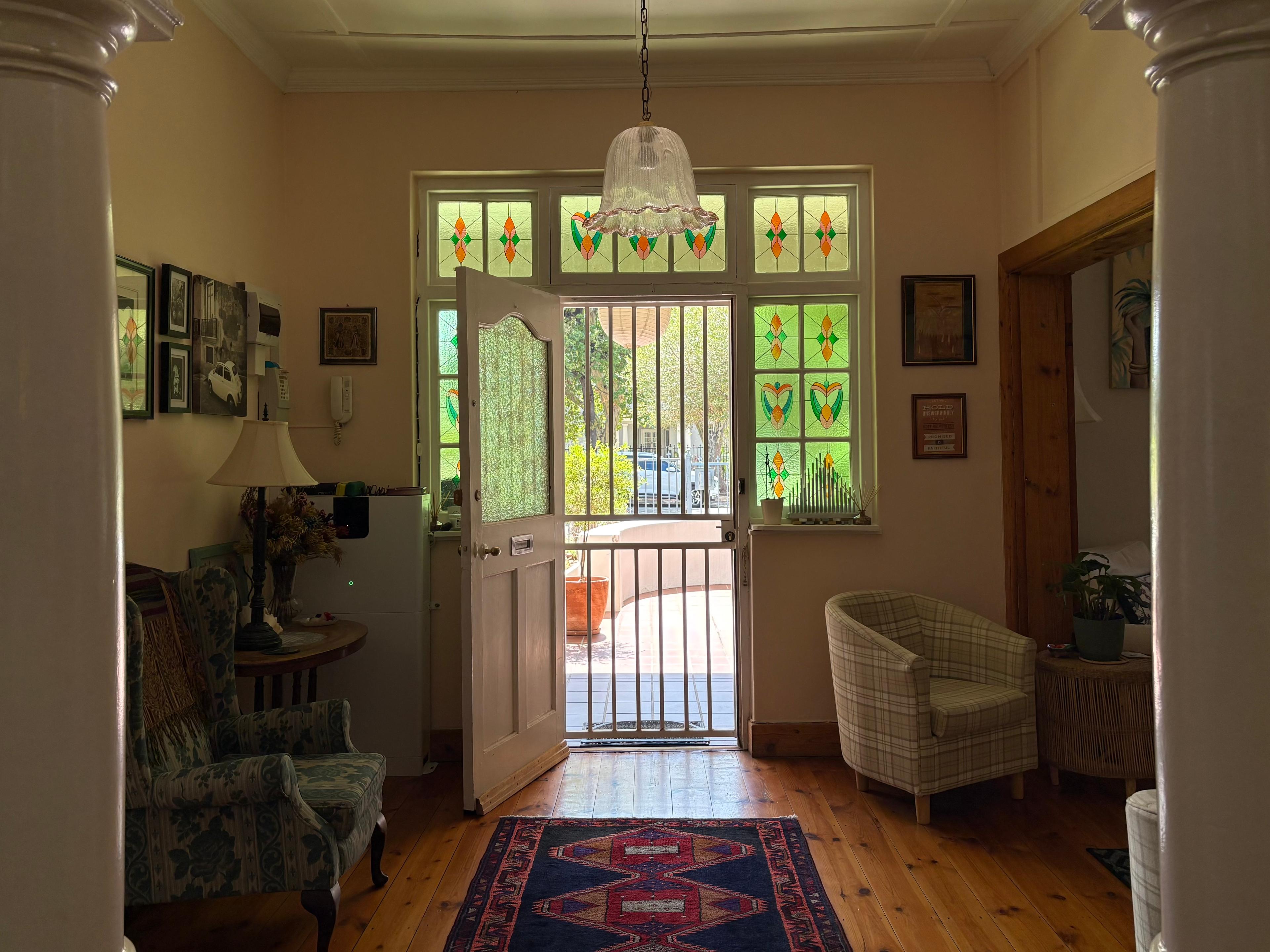 Image 1 of 6