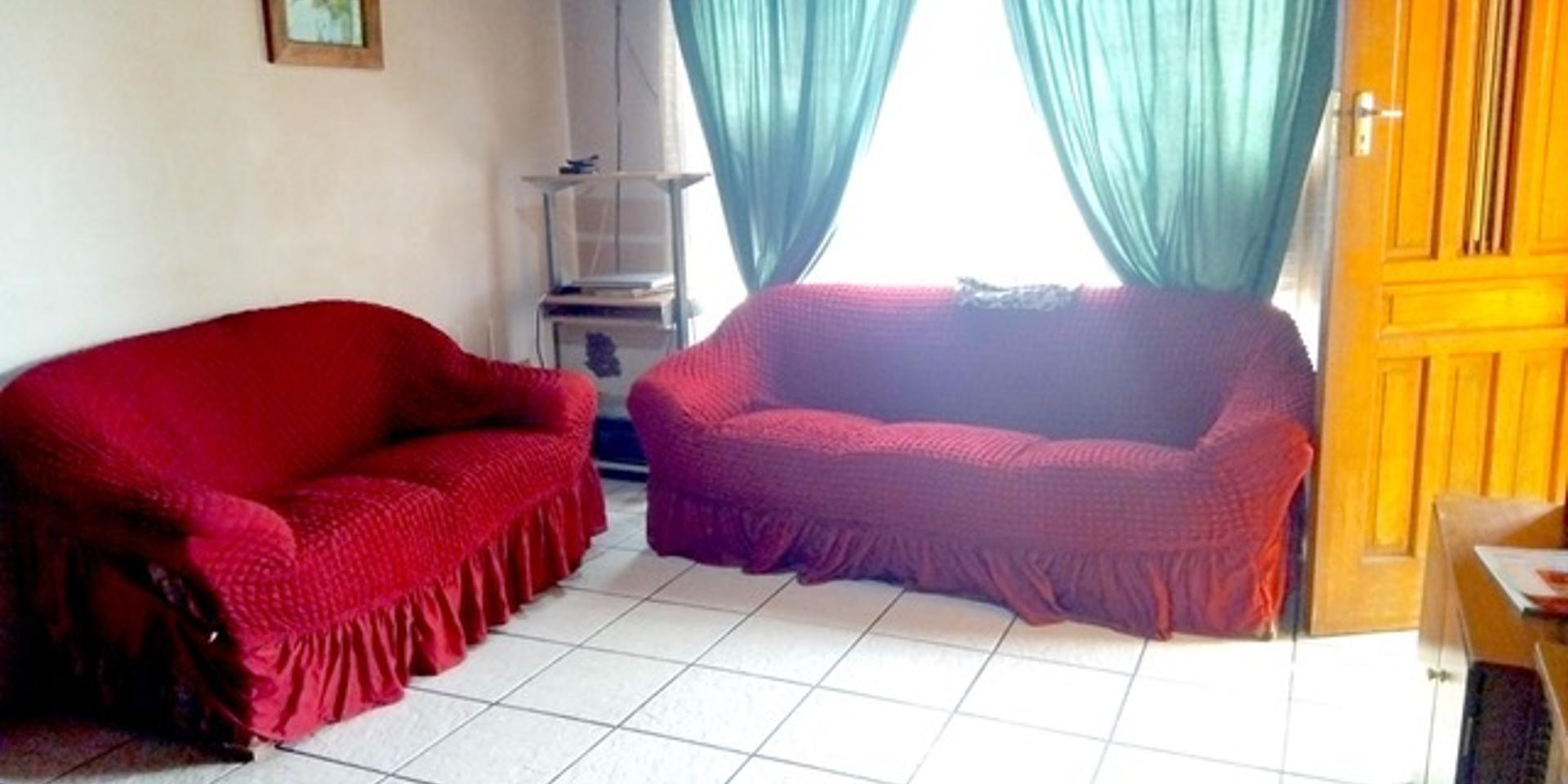 Image 2 of 6