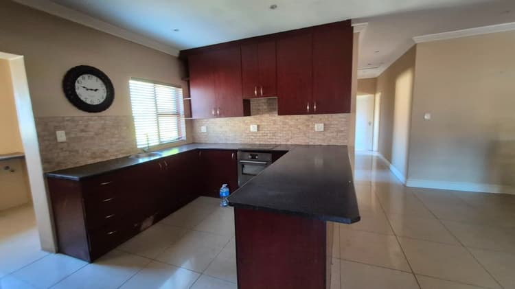Main property image