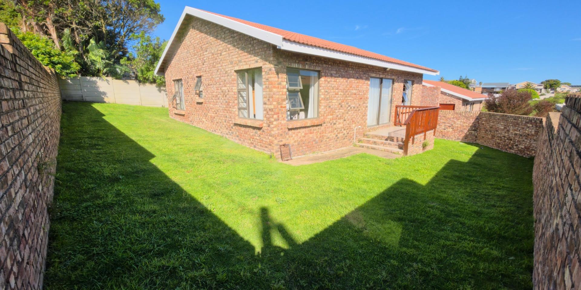 Image 3 of 6
