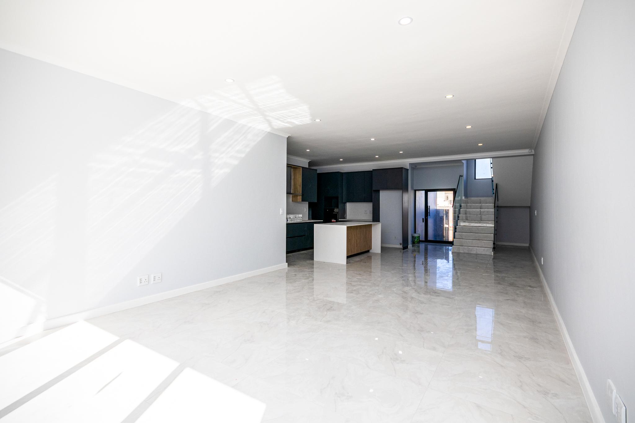 Image 5 of 6