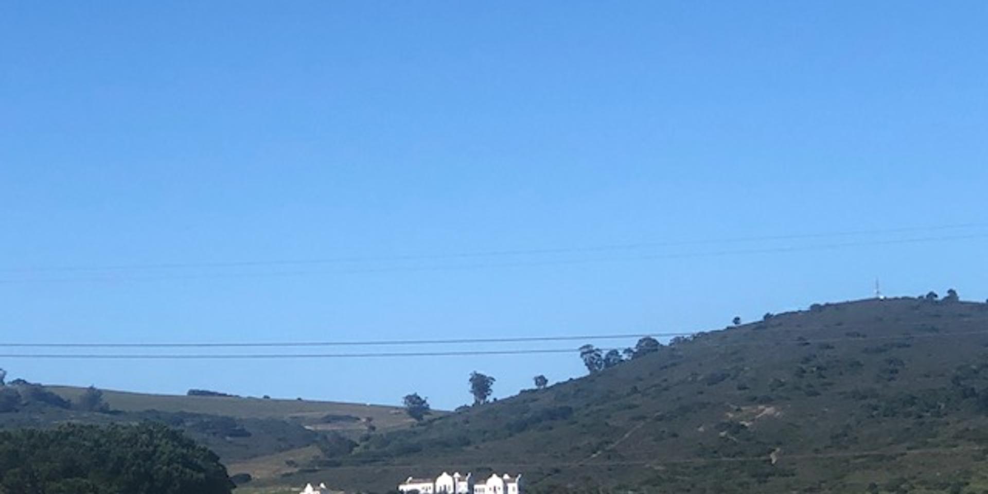Image 4 of 6