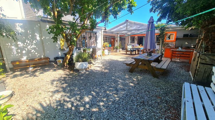 Main property image