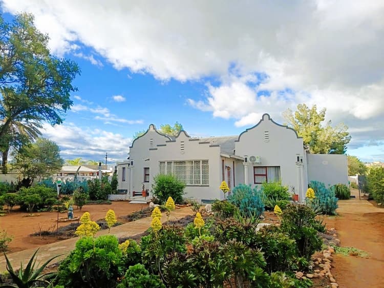 Main property image
