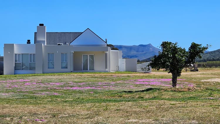 Main property image