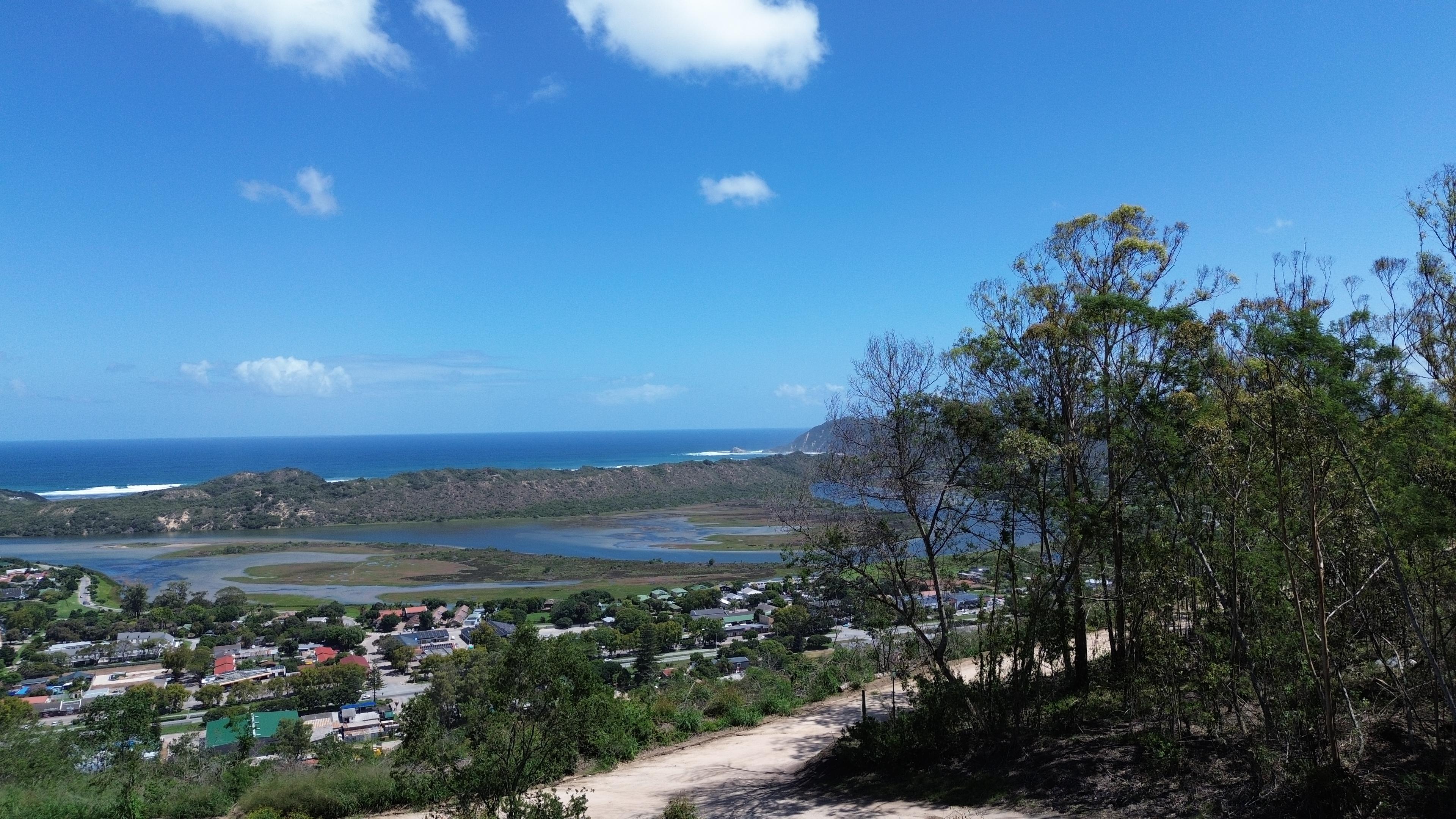 Image 4 of 6